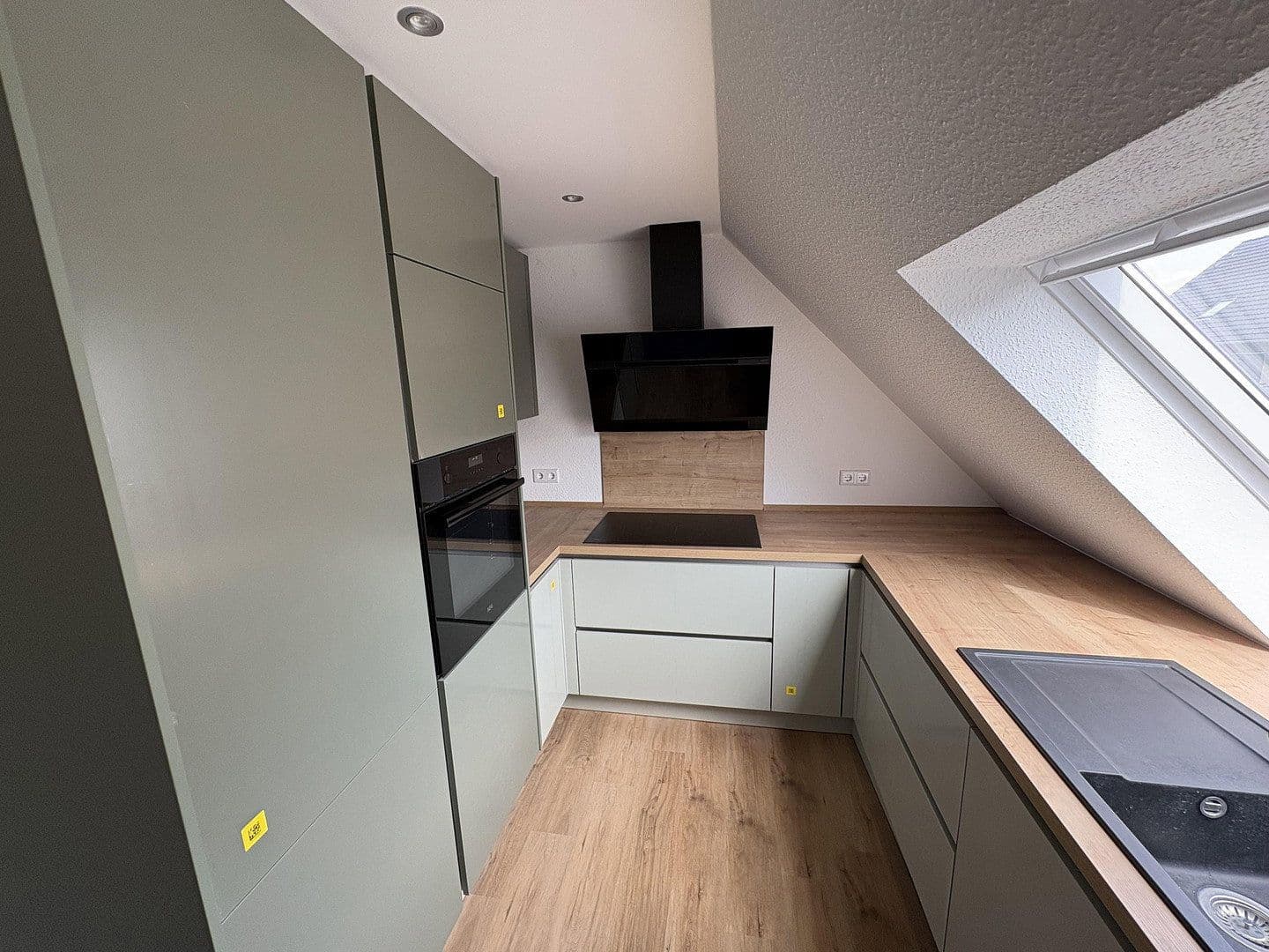 Pronájem bytu 4+1 102 m², Gerscheder Str. 125, Essen, Severní Porýní-Vestfálsko Pronájem bytu 4+1 102 m², Gerscheder Str. 125, Essen, Severní Porýní-Vestfálsko