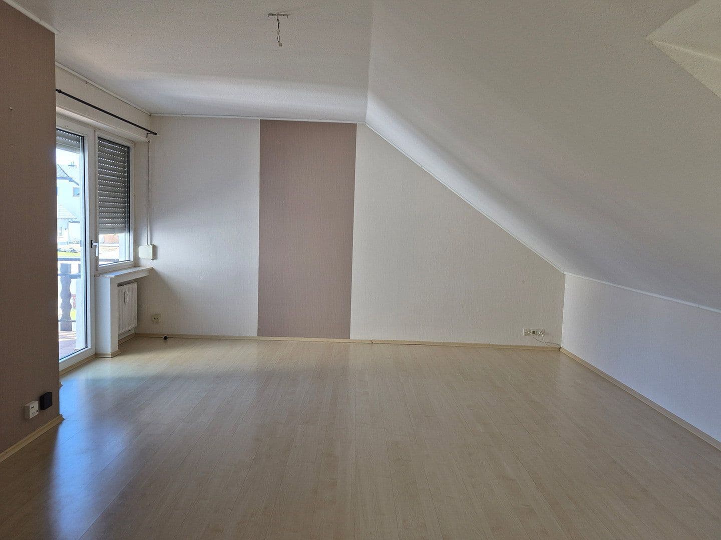 Pronájem bytu 3+1 68 m², Am Hasberg 9, Mayen, Porýní-Falc Pronájem bytu 3+1 68 m², Am Hasberg 9, Mayen, Porýní-Falc