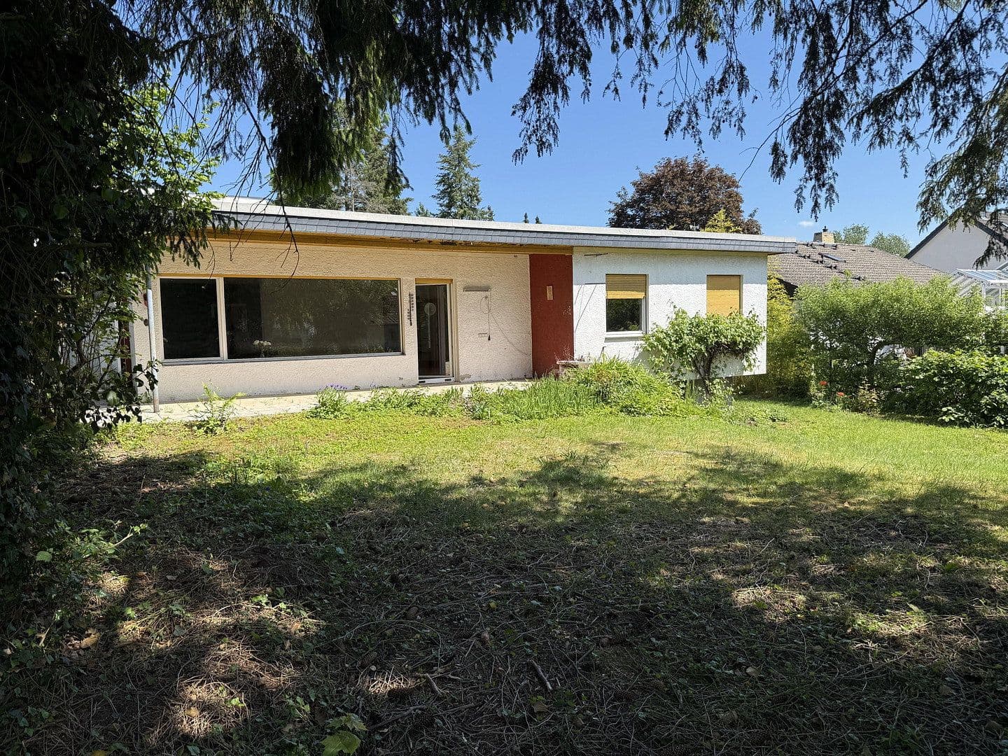 Prodej domu 156 m², pozemek 679 m², Am Rödchen 34, Idstein, Hessen Prodej domu 156 m², pozemek 679 m², Am Rödchen 34, Idstein, Hessen