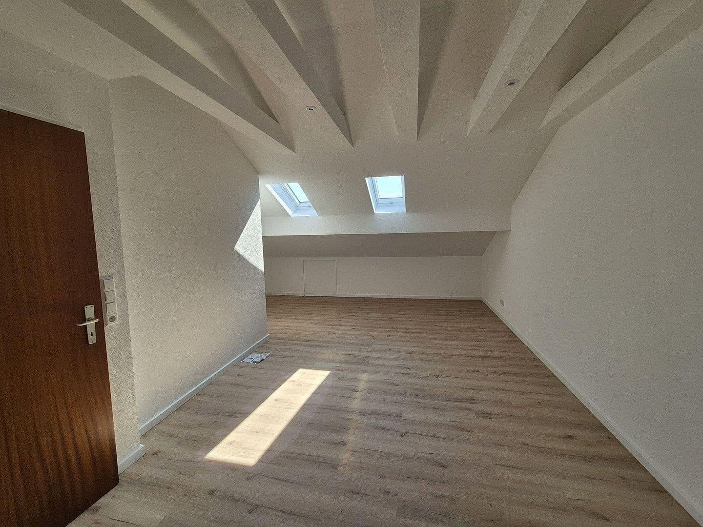 Pronájem domu 150 m², pozemek 317 m², Bad Krozingen, Bádensko-Württembersko Pronájem domu 150 m², pozemek 317 m², Bad Krozingen, Bádensko-Württembersko