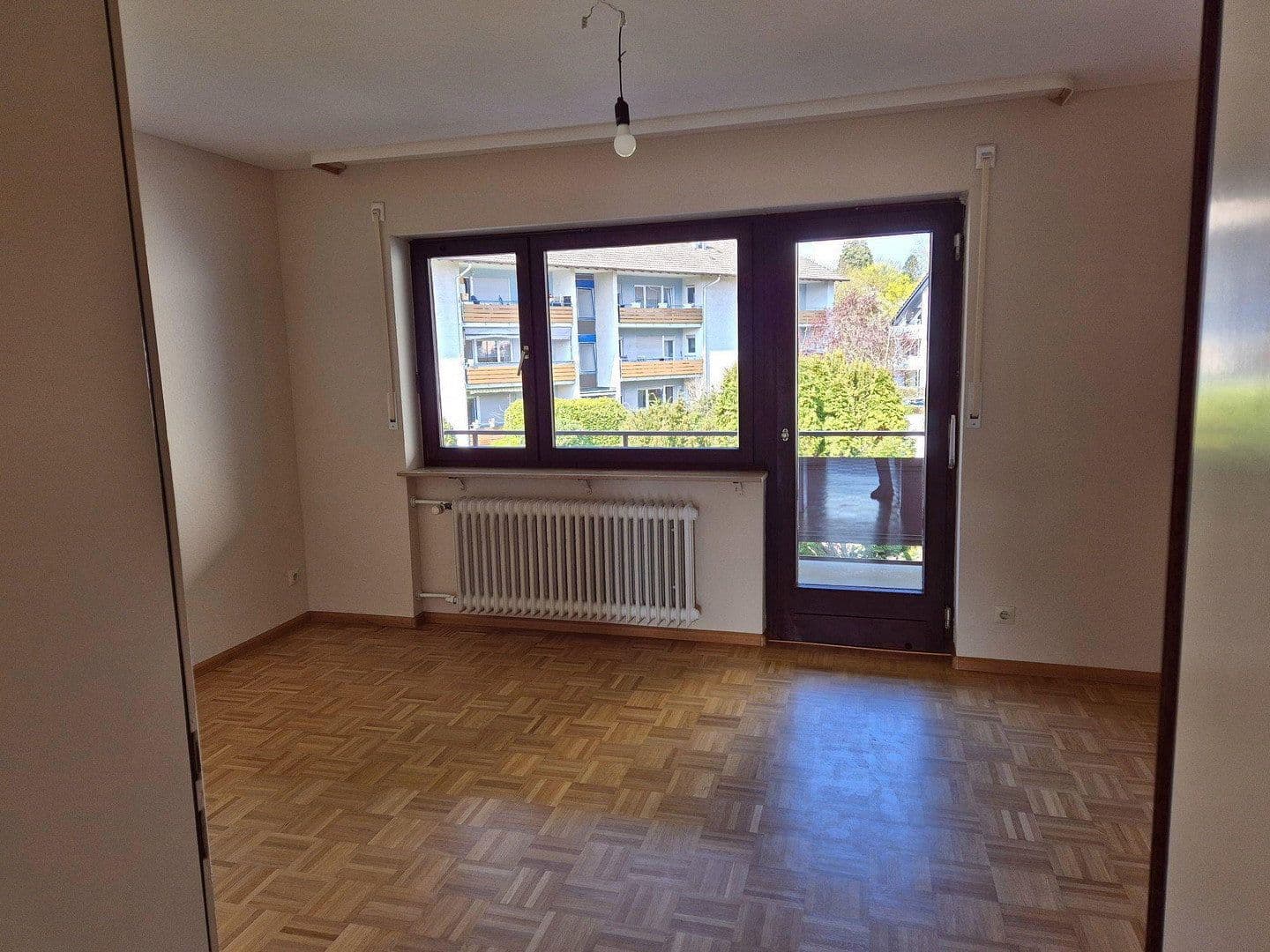 Pronájem domu 150 m², pozemek 317 m², Bad Krozingen, Bádensko-Württembersko Pronájem domu 150 m², pozemek 317 m², Bad Krozingen, Bádensko-Württembersko