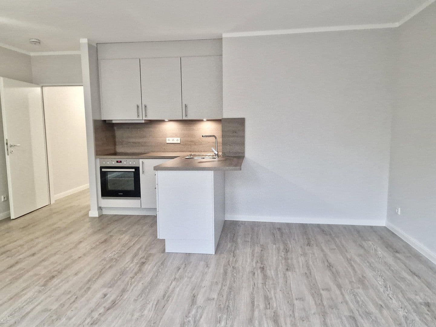 Prodej bytu 1+1 39 m², Greifswalder Straße 31, Hamburg, Hamburg Prodej bytu 1+1 39 m², Greifswalder Straße 31, Hamburg, Hamburg