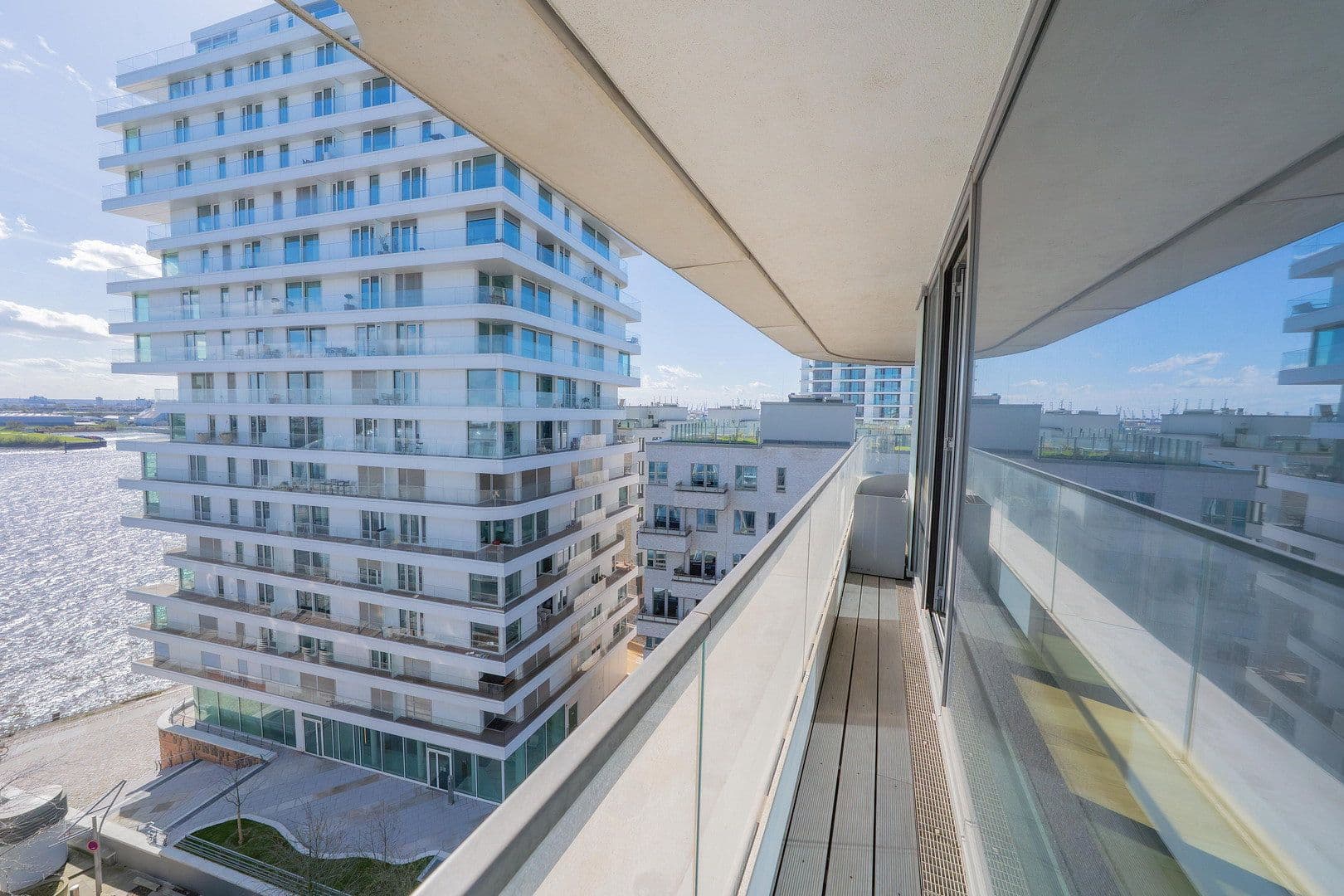 Prodej bytu 2+1 71 m², Am strandkai 3, Hamburg, Hamburg Prodej bytu 2+1 71 m², Am strandkai 3, Hamburg, Hamburg