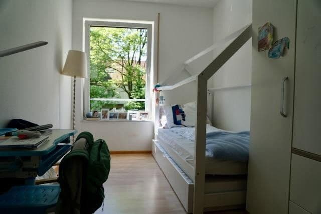Pronájem bytu 3+1 70 m², Waldperlacher Str. 88, München, Bavorsko Pronájem bytu 3+1 70 m², Waldperlacher Str. 88, München, Bavorsko