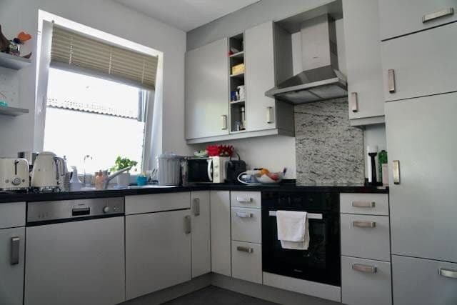 Pronájem bytu 3+1 70 m², Waldperlacher Str. 88, München, Bavorsko Pronájem bytu 3+1 70 m², Waldperlacher Str. 88, München, Bavorsko