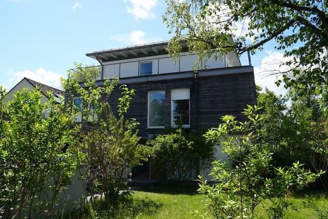 Pronájem bytu 3+1 70 m², Waldperlacher Str. 88, München, Bavorsko Pronájem bytu 3+1 70 m², Waldperlacher Str. 88, München, Bavorsko