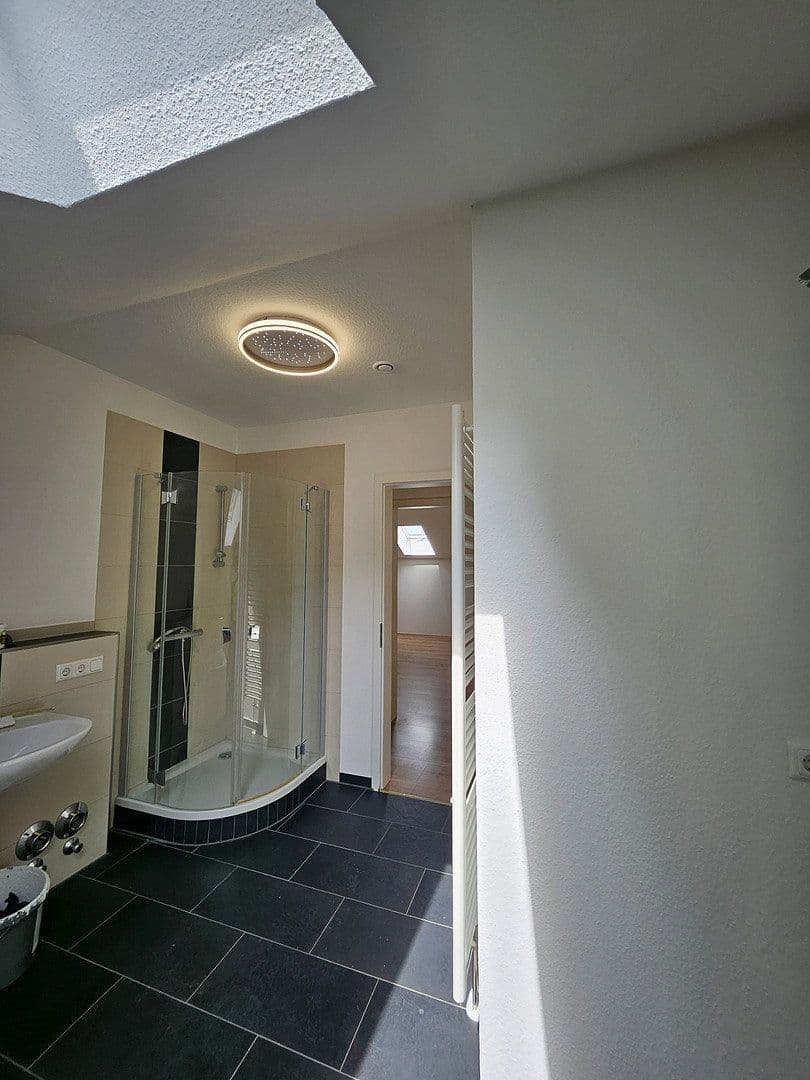 Prodej domu 210 m², pozemek 500 m², Bad Orb, Hessen Prodej domu 210 m², pozemek 500 m², Bad Orb, Hessen