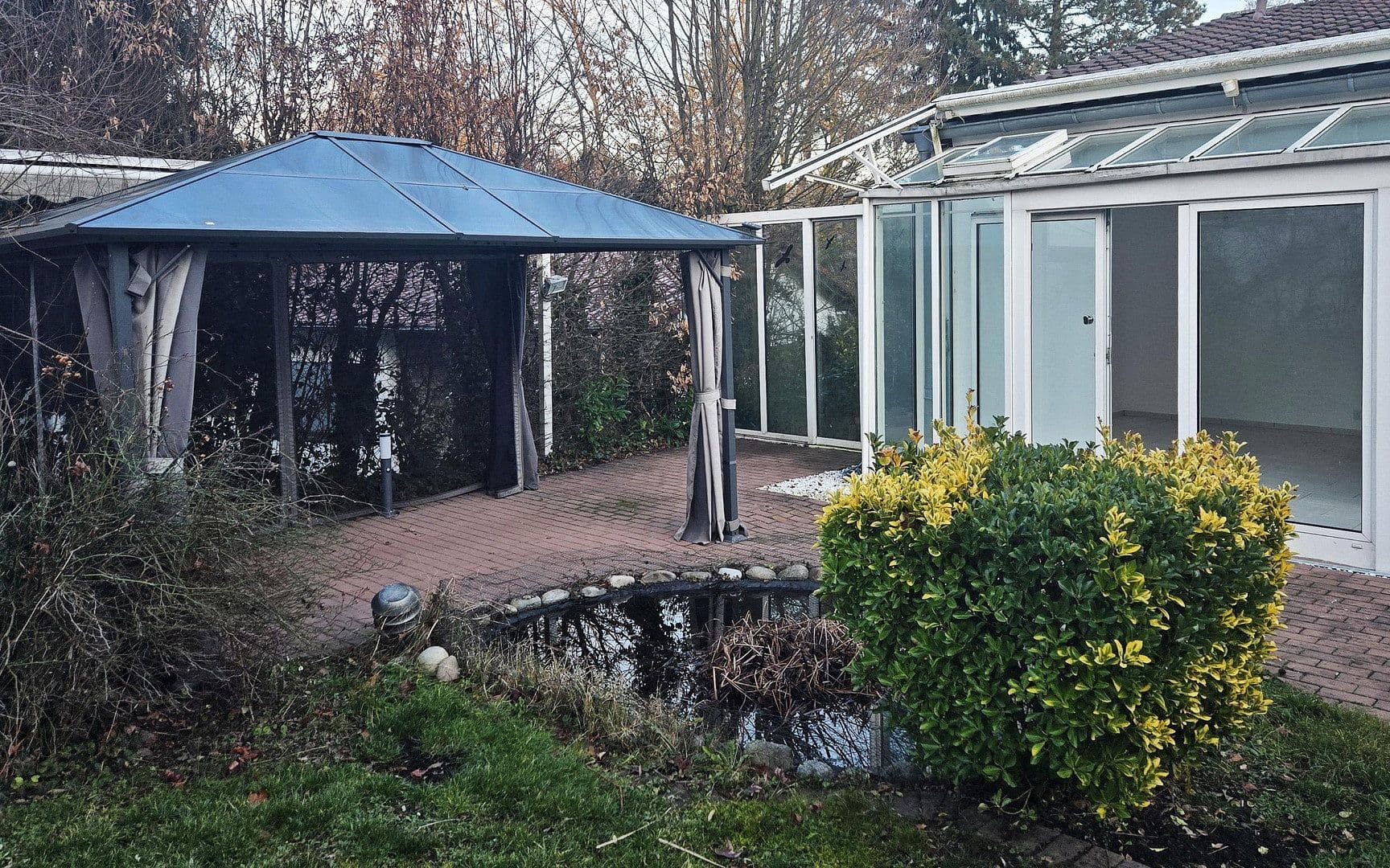 Pronájem domu 195 m², pozemek 454 m², Am Lerchenberg 16, Karlsruhe-Durlach, Bádensko-Württembersko Pronájem domu 195 m², pozemek 454 m², Am Lerchenberg 16, Karlsruhe-Durlach, Bádensko-Württembersko