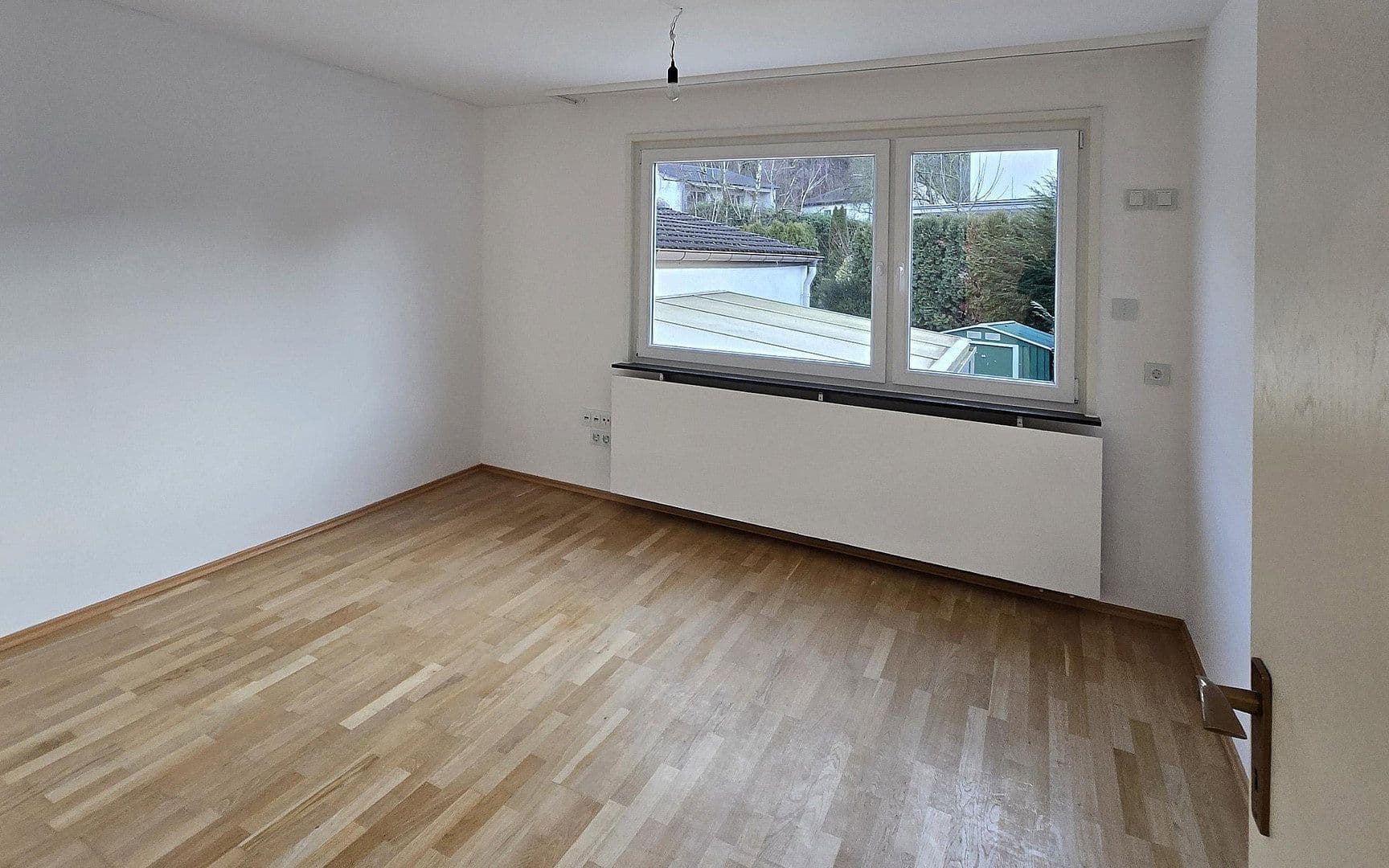 Pronájem domu 195 m², pozemek 454 m², Am Lerchenberg 16, Karlsruhe-Durlach, Bádensko-Württembersko Pronájem domu 195 m², pozemek 454 m², Am Lerchenberg 16, Karlsruhe-Durlach, Bádensko-Württembersko