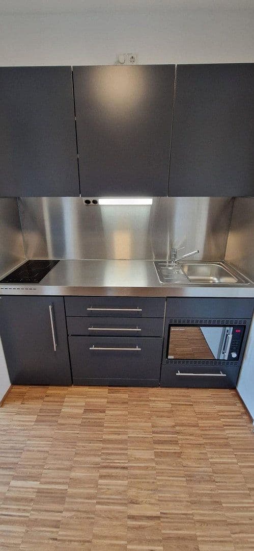 Pronájem bytu 1+1 22 m², Pfrondorfer Straße 14, Tübingen, Bádensko-Württembersko Pronájem bytu 1+1 22 m², Pfrondorfer Straße 14, Tübingen, Bádensko-Württembersko