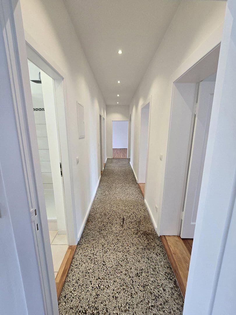 Pronájem bytu 4+kk 114 m², Gerhart-Hauptmann Straße 43/45, Teltow, Braniborsko Pronájem bytu 4+kk 114 m², Gerhart-Hauptmann Straße 43/45, Teltow, Braniborsko