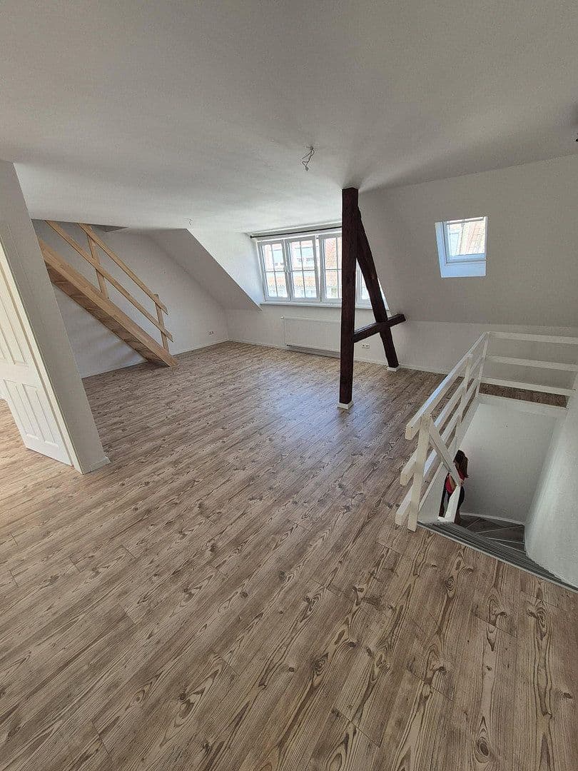 Pronájem bytu 3+1 65 m², Pforzheim, Bádensko-Württembersko Pronájem bytu 3+1 65 m², Pforzheim, Bádensko-Württembersko
