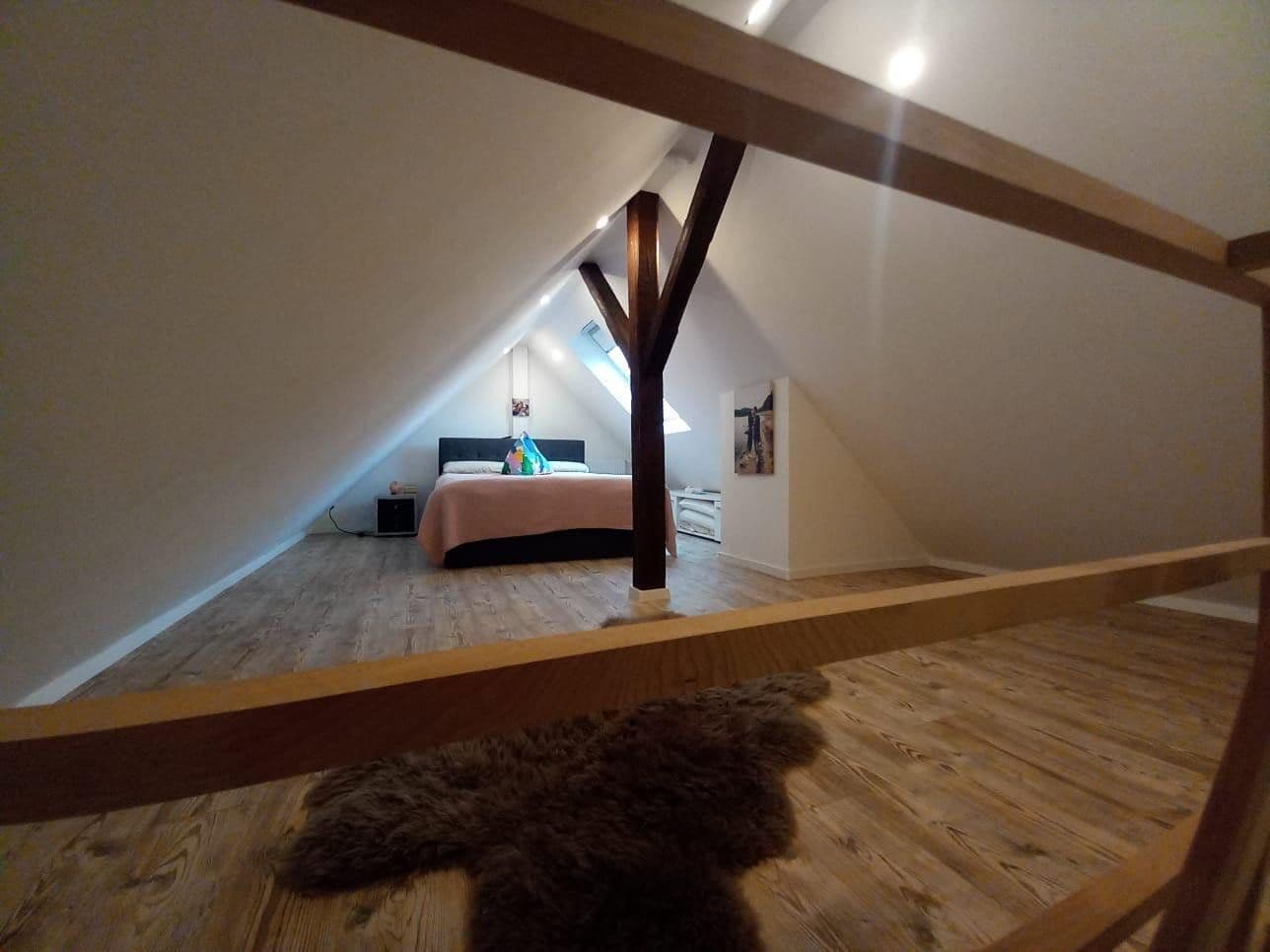 Pronájem bytu 3+1 65 m², Pforzheim, Bádensko-Württembersko Pronájem bytu 3+1 65 m², Pforzheim, Bádensko-Württembersko