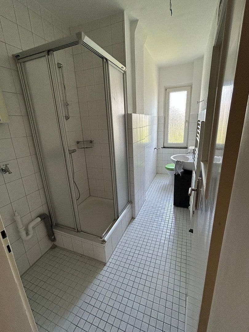 Pronájem bytu 3+kk 91 m², Gronaustraße 99, Wuppertal, Severní Porýní-Vestfálsko Pronájem bytu 3+kk 91 m², Gronaustraße 99, Wuppertal, Severní Porýní-Vestfálsko