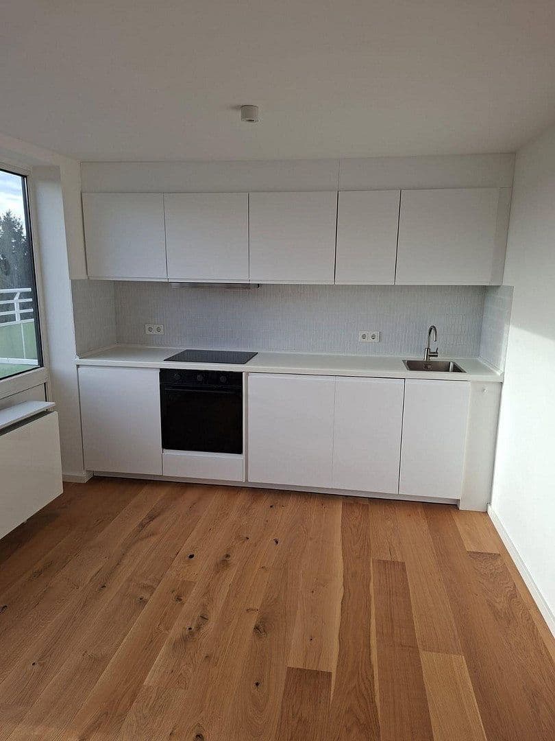 Pronájem bytu 1+1 37 m², Münsterstrasse 161, Düsseldorf, Severní Porýní-Vestfálsko Pronájem bytu 1+1 37 m², Münsterstrasse 161, Düsseldorf, Severní Porýní-Vestfálsko