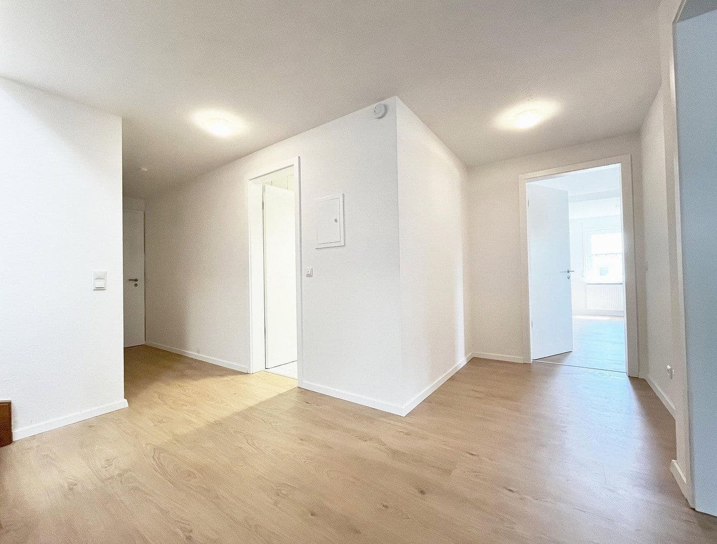 Pronájem bytu 3+kk 103 m², Pforzheim, Bádensko-Württembersko Pronájem bytu 3+kk 103 m², Pforzheim, Bádensko-Württembersko