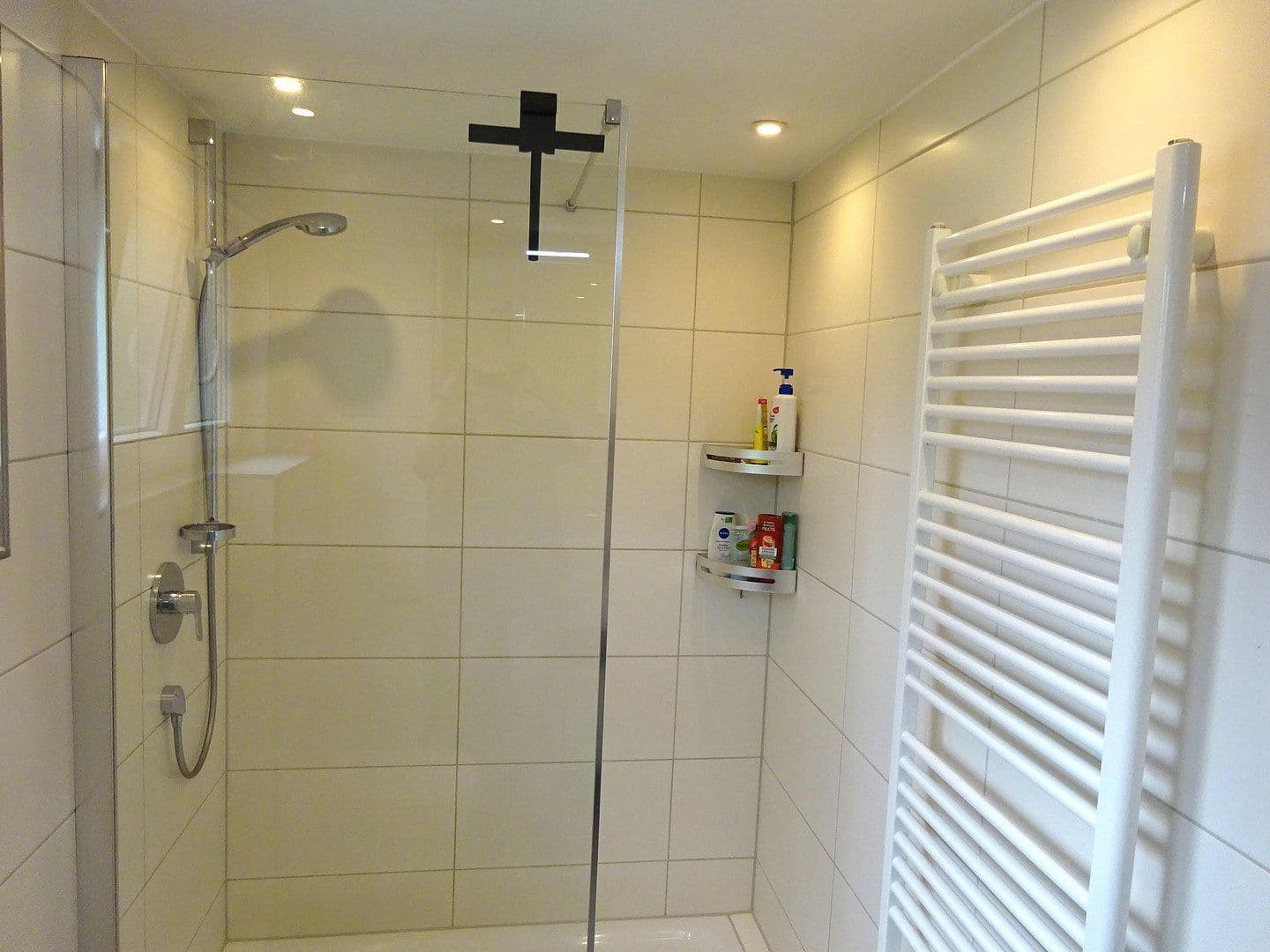 Prodej domu 183 m², pozemek 300 m², Plochingerstr. 137, Esslingen am Neckar, Bádensko-Württembersko Prodej domu 183 m², pozemek 300 m², Plochingerstr. 137, Esslingen am Neckar, Bádensko-Württembersko