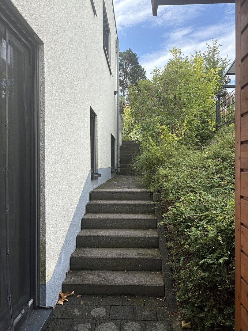 Prodej domu 195 m², pozemek 614 m², Mönchengladbach, Severní Porýní-Vestfálsko Prodej domu 195 m², pozemek 614 m², Mönchengladbach, Severní Porýní-Vestfálsko