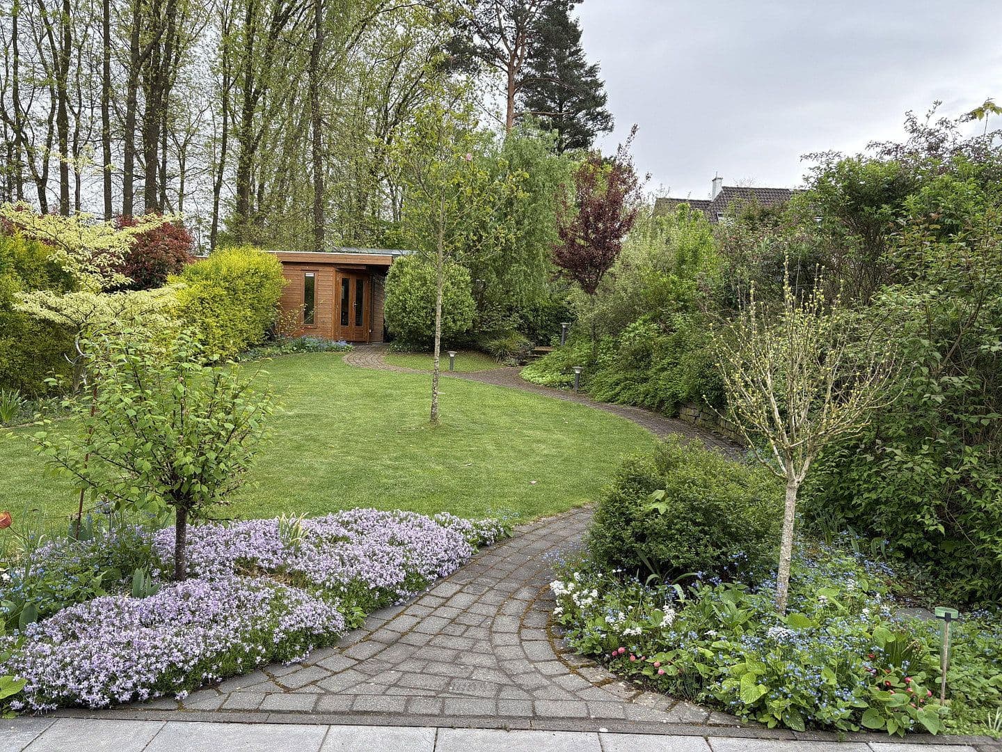 Prodej domu 195 m², pozemek 614 m², Mönchengladbach, Severní Porýní-Vestfálsko Prodej domu 195 m², pozemek 614 m², Mönchengladbach, Severní Porýní-Vestfálsko