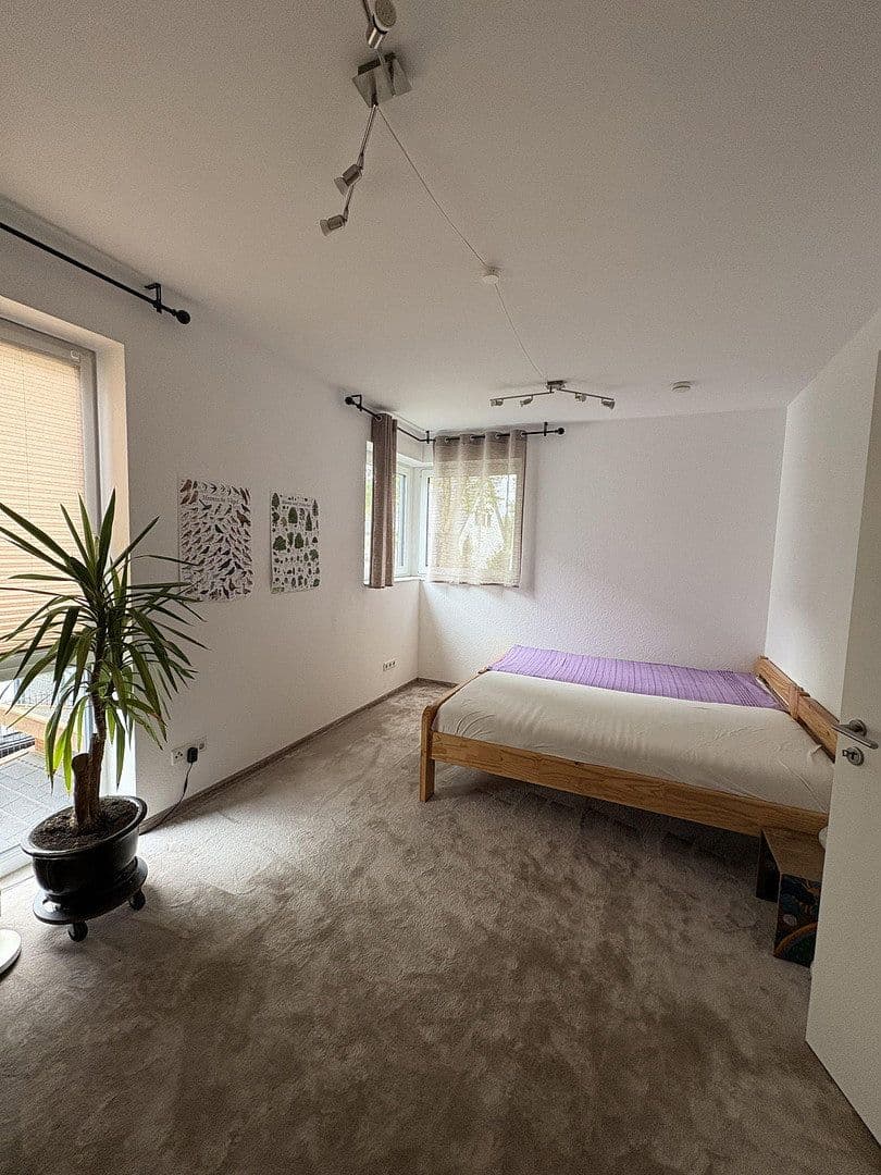 Prodej domu 195 m², pozemek 614 m², Mönchengladbach, Severní Porýní-Vestfálsko Prodej domu 195 m², pozemek 614 m², Mönchengladbach, Severní Porýní-Vestfálsko