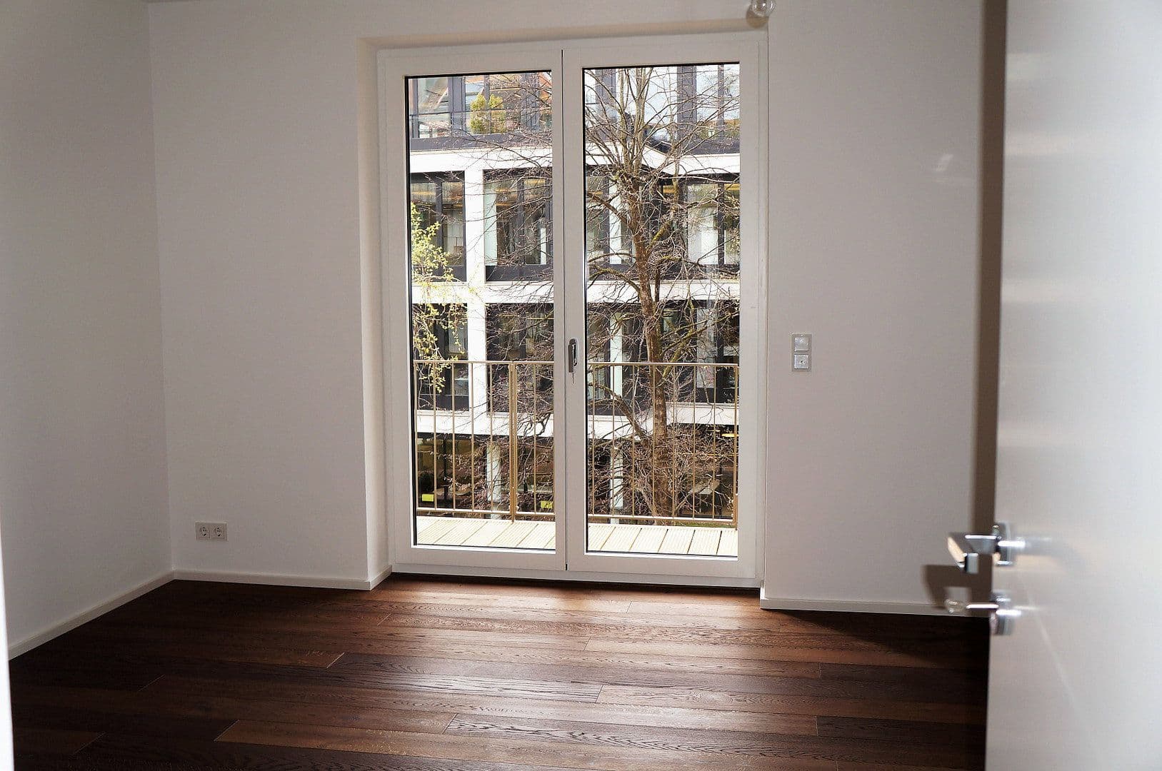 Pronájem bytu 3+1 90 m², München, Bavorsko Pronájem bytu 3+1 90 m², München, Bavorsko