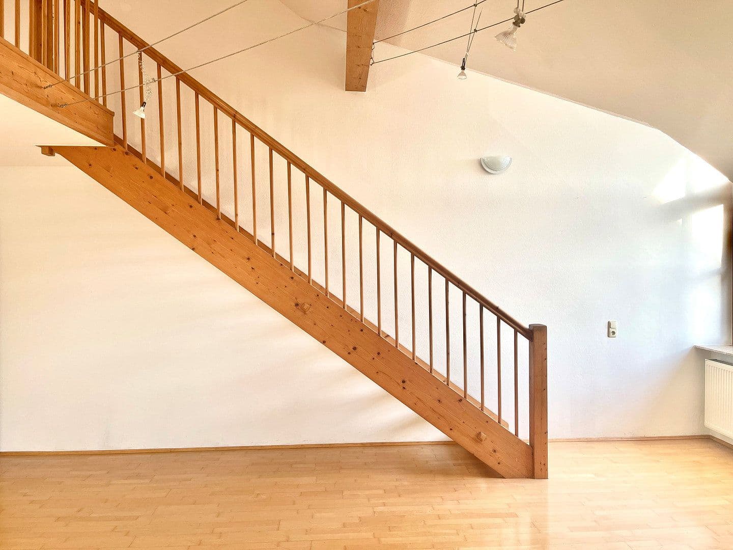 Pronájem bytu 2+1 65 m², Deggendorf, Bavorsko Pronájem bytu 2+1 65 m², Deggendorf, Bavorsko