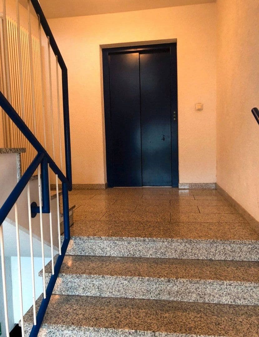 Pronájem bytu 1+1 57 m², Dietzenbach, Hessen Pronájem bytu 1+1 57 m², Dietzenbach, Hessen