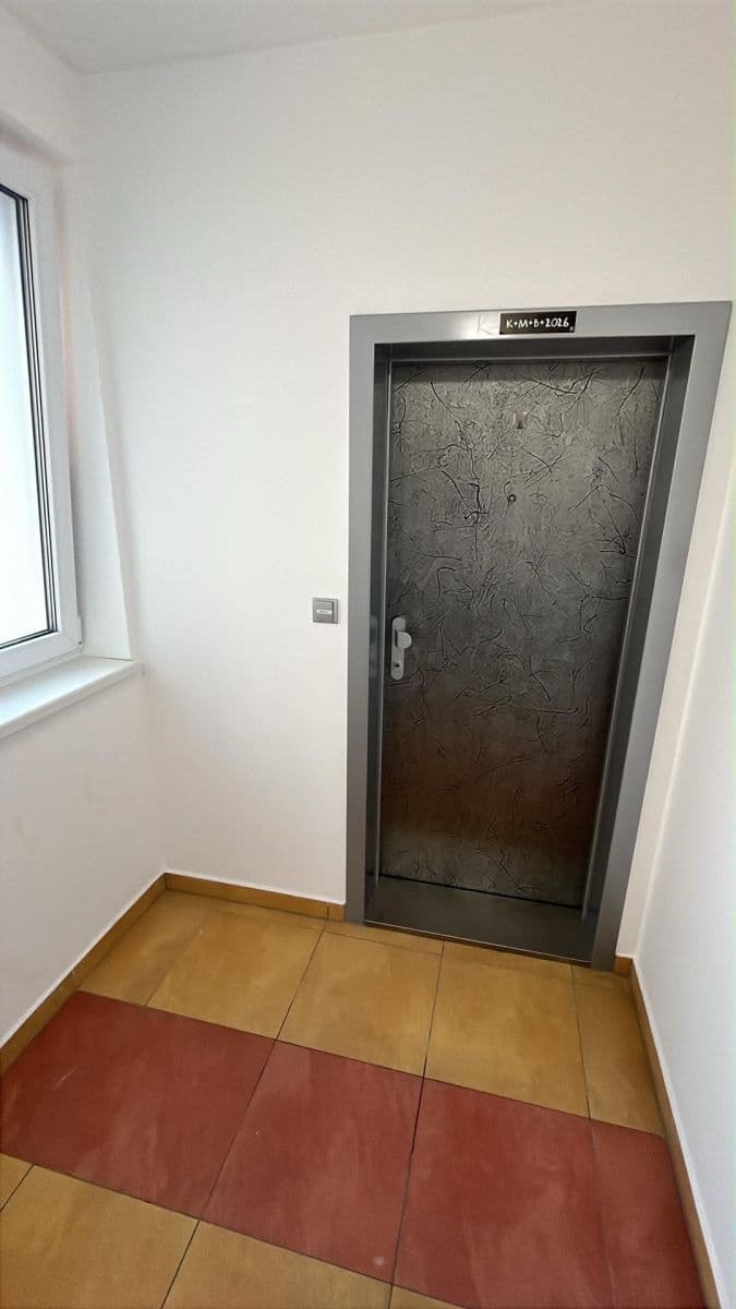 Pronájem bytu 3+kk 72 m², Čajkovského, Hodonín, Jihomoravský kraj Pronájem bytu 3+kk 72 m², Čajkovského, Hodonín, Jihomoravský kraj