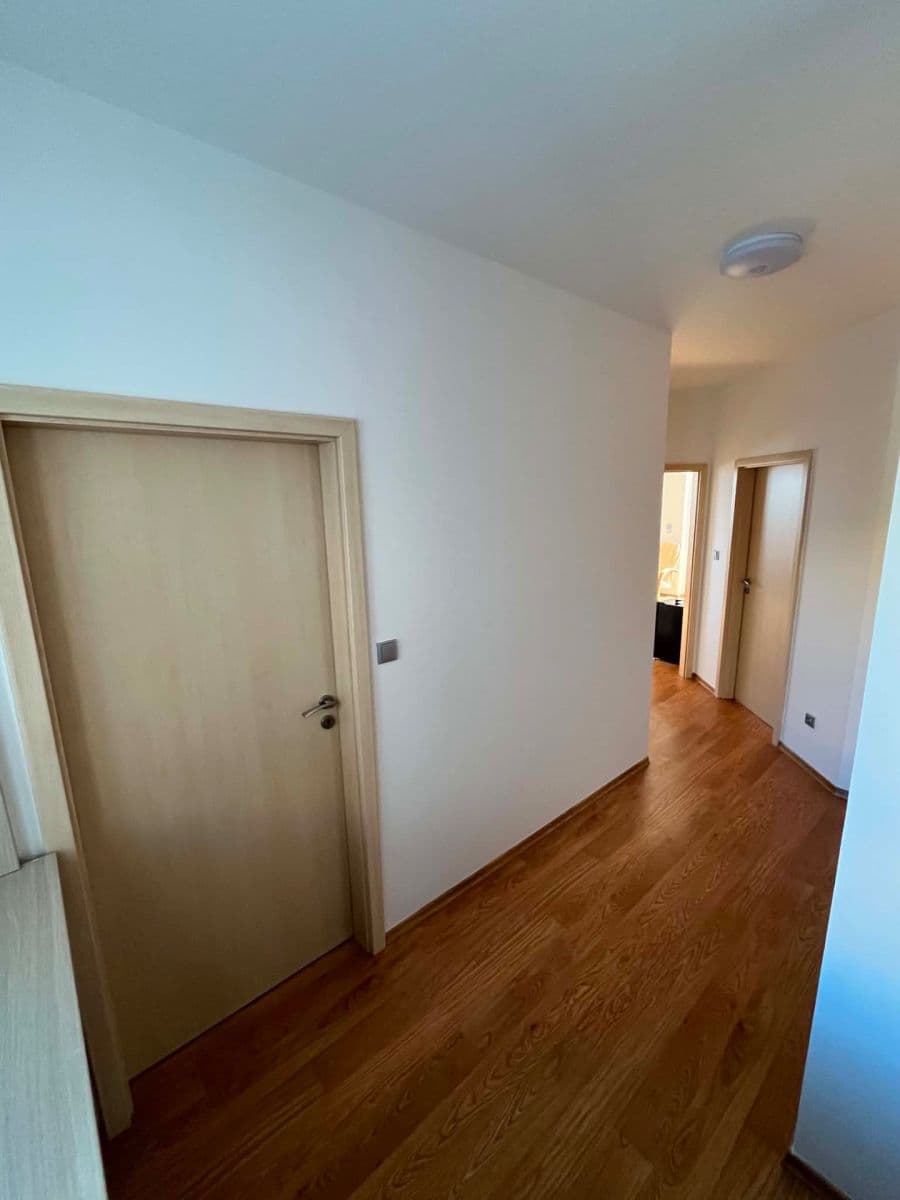 Pronájem bytu 3+kk 72 m², Čajkovského, Hodonín, Jihomoravský kraj Pronájem bytu 3+kk 72 m², Čajkovského, Hodonín, Jihomoravský kraj