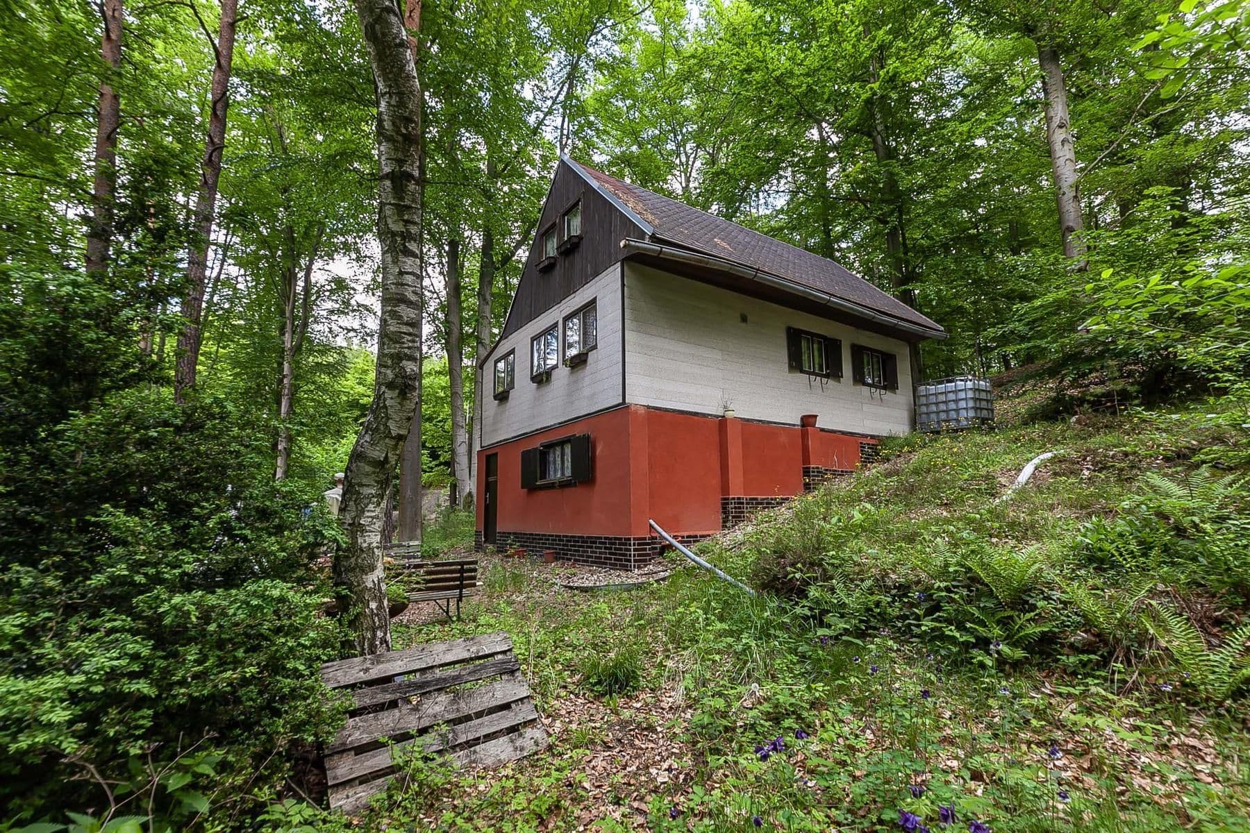 Prodej chaty, chalupy 50 m², pozemek 2.736 m², Slapy, Jihočeský kraj Prodej chaty, chalupy 50 m², pozemek 2.736 m², Slapy, Jihočeský kraj
