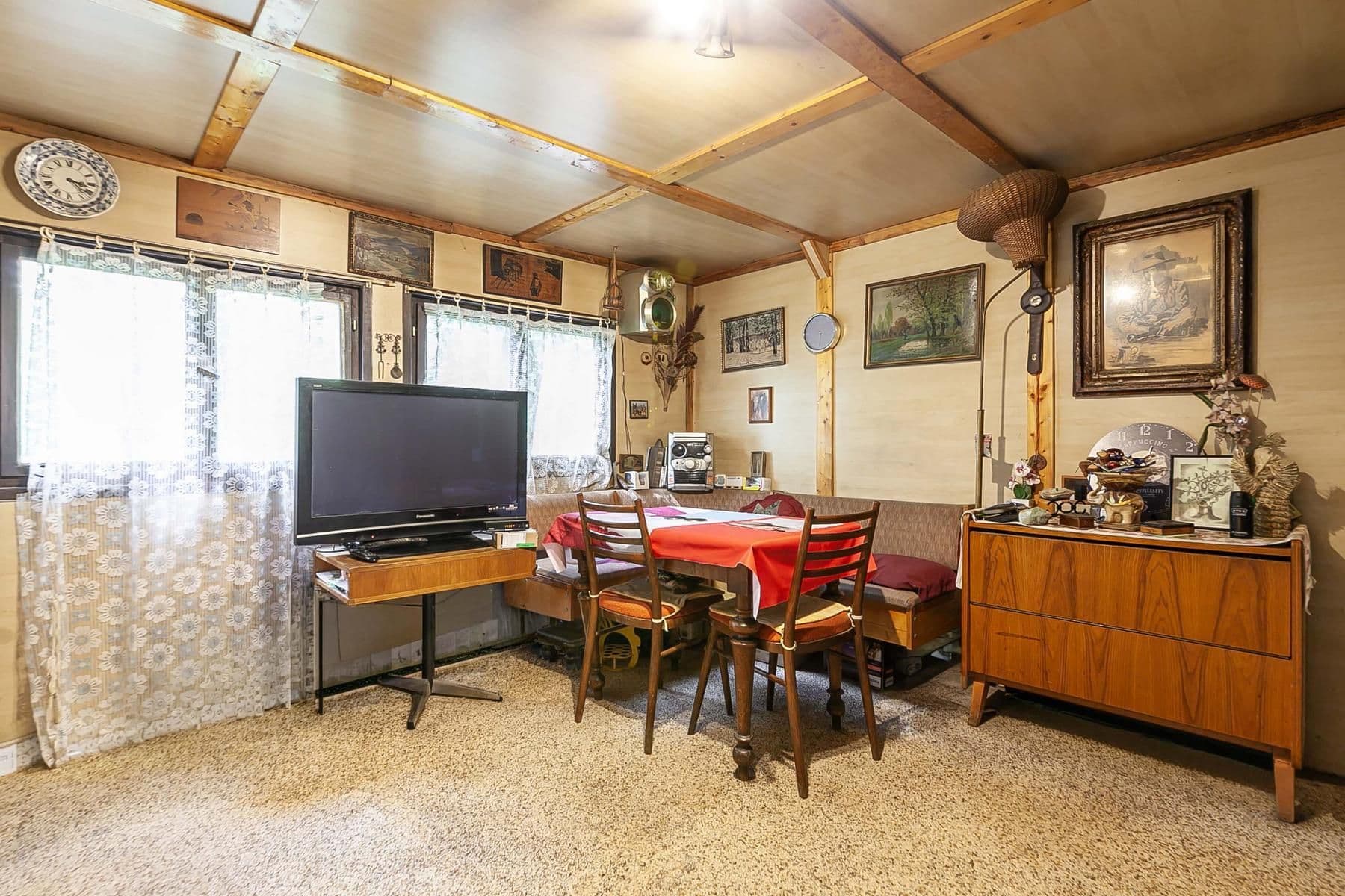 Prodej chaty, chalupy 50 m², pozemek 2.736 m², Slapy, Jihočeský kraj Prodej chaty, chalupy 50 m², pozemek 2.736 m², Slapy, Jihočeský kraj