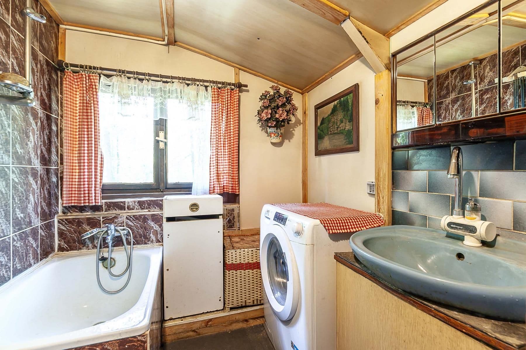 Prodej chaty, chalupy 50 m², pozemek 2.736 m², Slapy, Jihočeský kraj Prodej chaty, chalupy 50 m², pozemek 2.736 m², Slapy, Jihočeský kraj