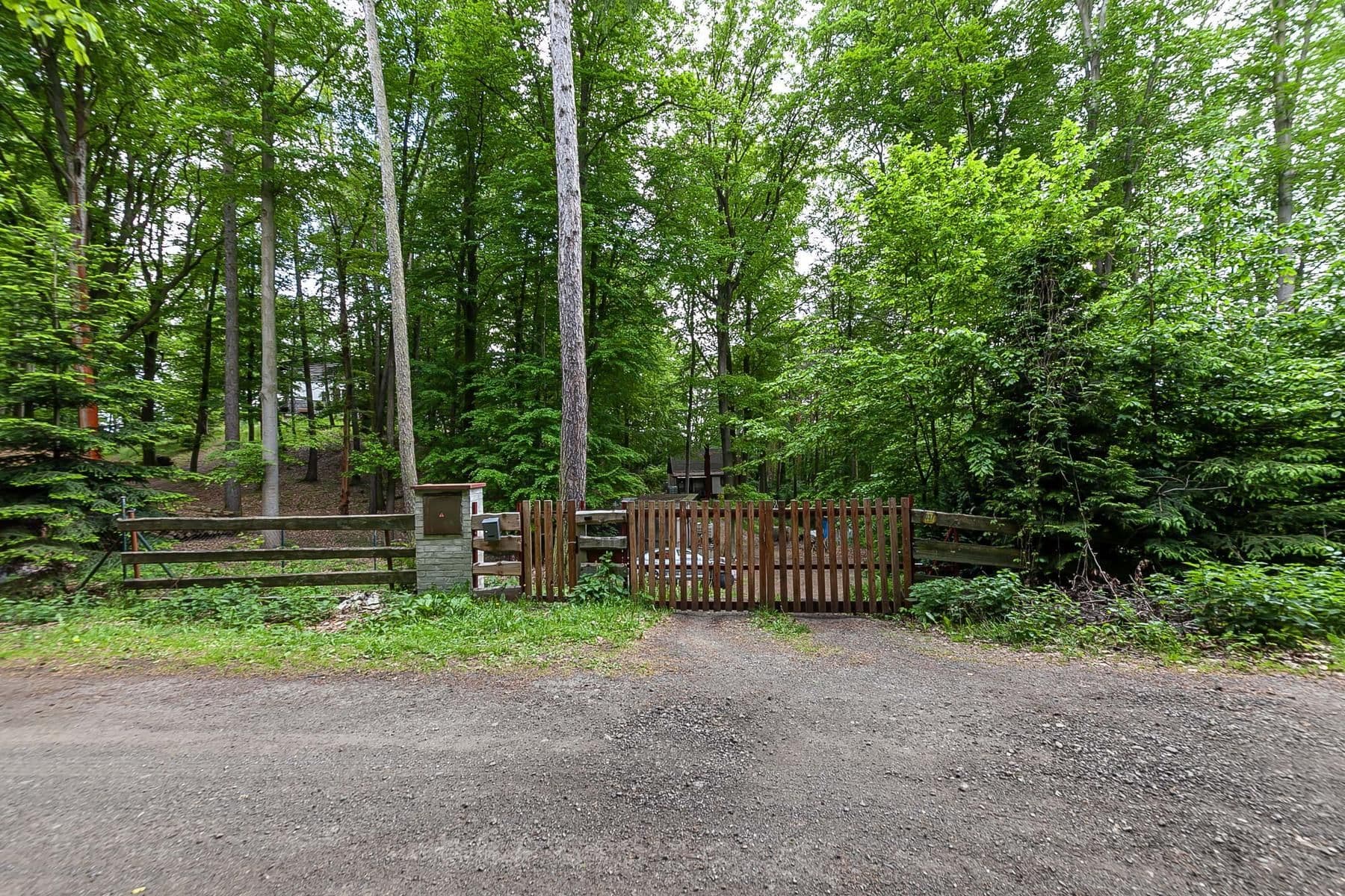 Prodej chaty, chalupy 50 m², pozemek 2.736 m², Slapy, Jihočeský kraj Prodej chaty, chalupy 50 m², pozemek 2.736 m², Slapy, Jihočeský kraj