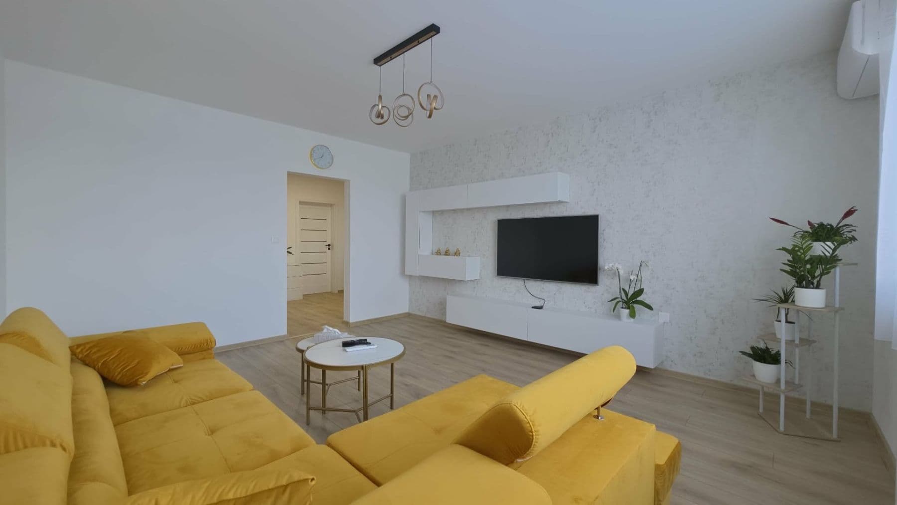Pronájem bytu 3+1 64 m², A. Bednára, Prievidza, Trenčiansky kraj Pronájem bytu 3+1 64 m², A. Bednára, Prievidza, Trenčiansky kraj