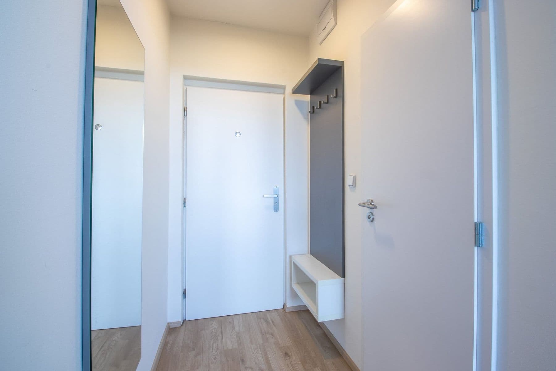 Pronájem bytu 1+kk 16 m², Peroutkova, Praha, Praha Pronájem bytu 1+kk 16 m², Peroutkova, Praha, Praha