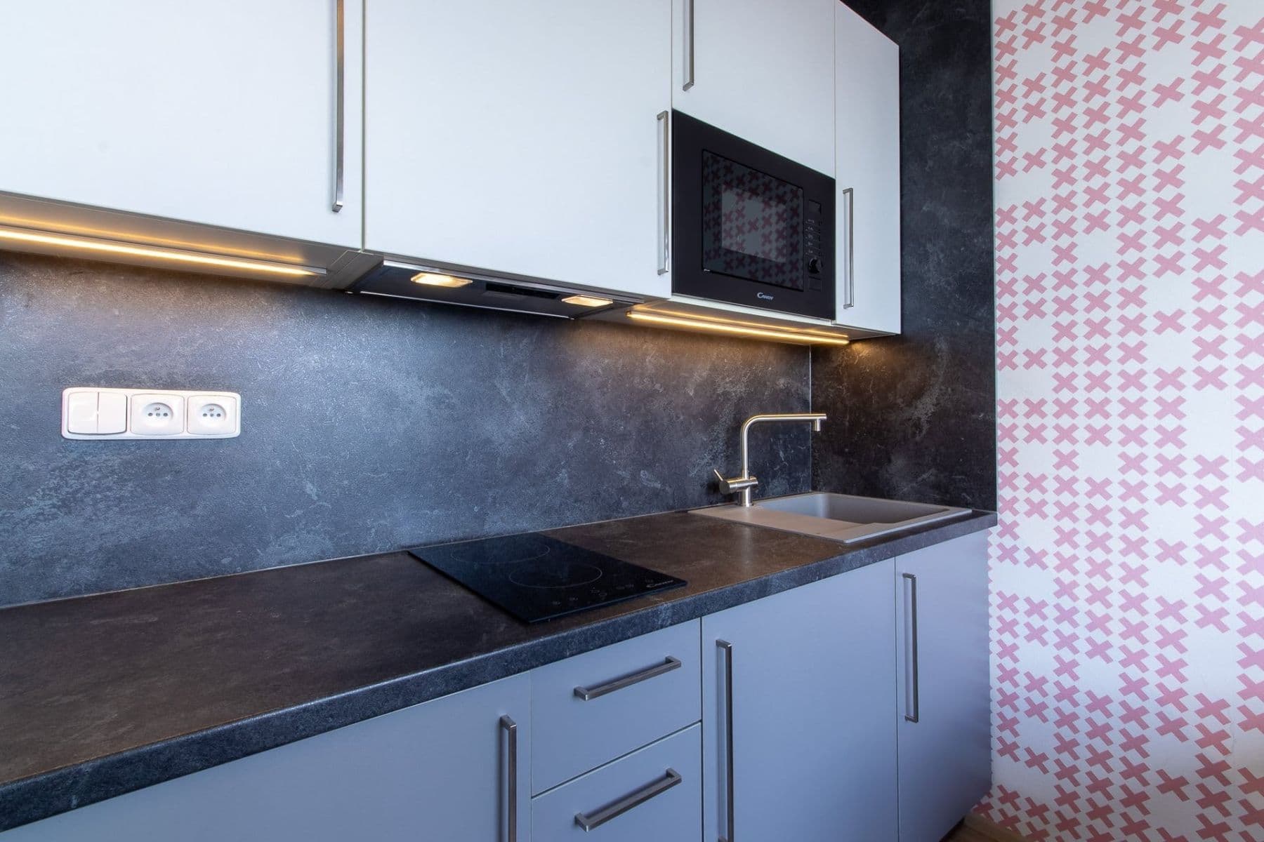 Pronájem bytu 1+kk 16 m², Peroutkova, Praha, Praha Pronájem bytu 1+kk 16 m², Peroutkova, Praha, Praha