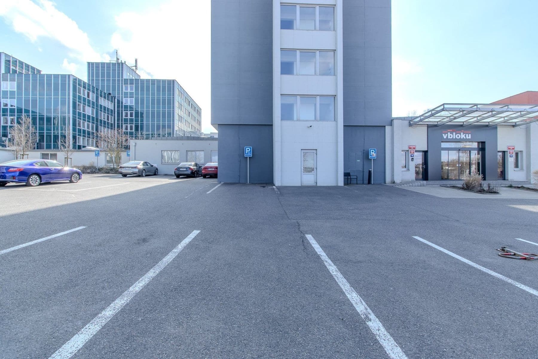 Pronájem bytu 1+kk 16 m², Peroutkova, Praha, Praha Pronájem bytu 1+kk 16 m², Peroutkova, Praha, Praha