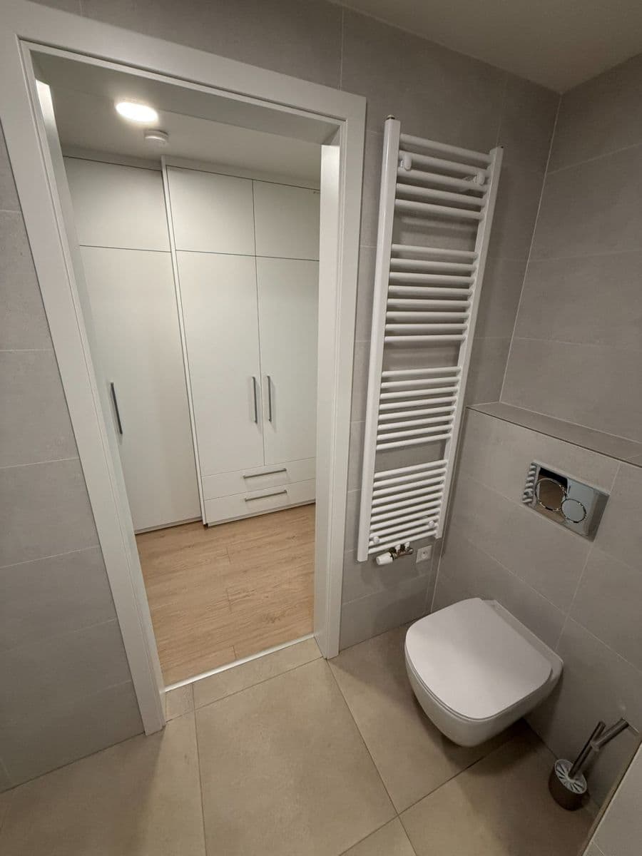 Pronájem bytu 1+kk 30 m², Jáchymovská, Praha, Praha Pronájem bytu 1+kk 30 m², Jáchymovská, Praha, Praha