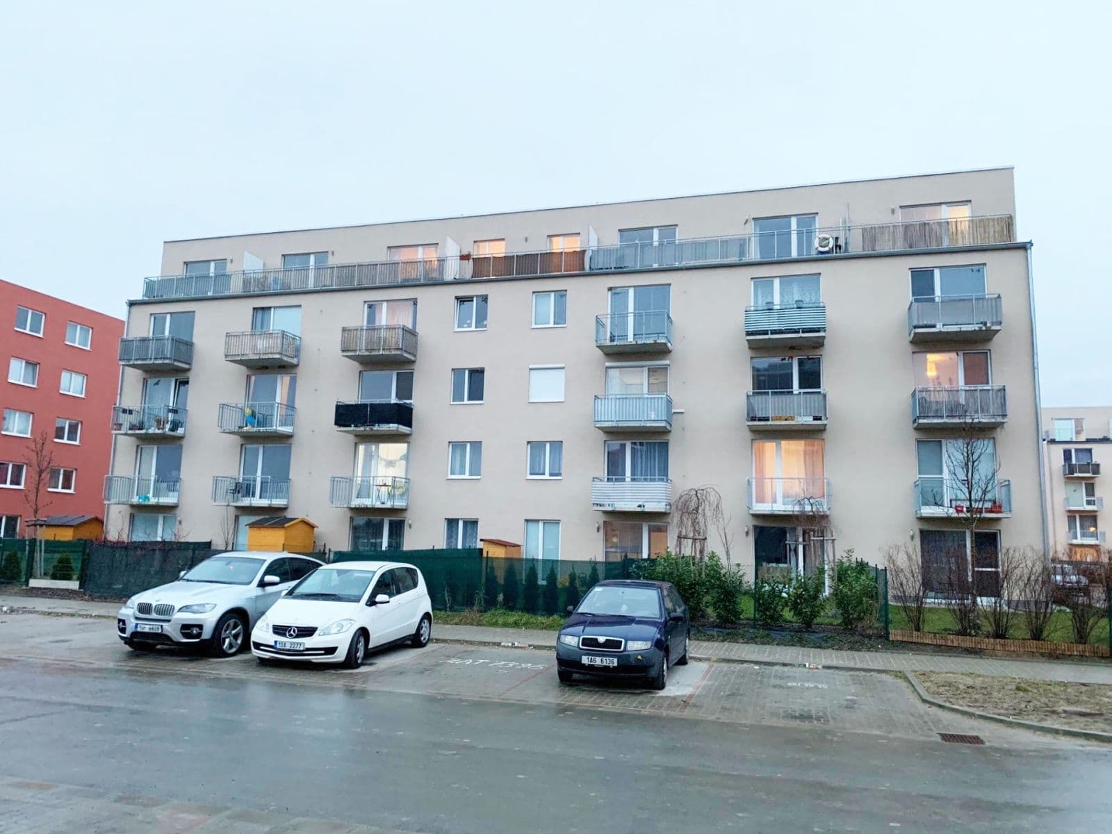 Pronájem bytu 1+kk 32 m², Ječná, Hostivice, Středočeský kraj Pronájem bytu 1+kk 32 m², Ječná, Hostivice, Středočeský kraj