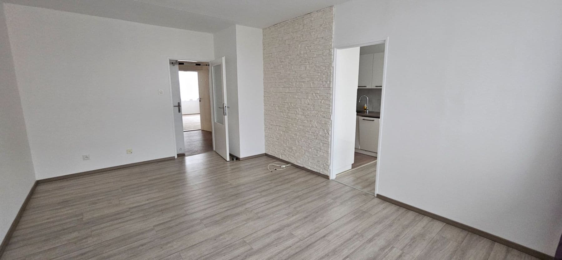 Pronájem bytu 3+1 78 m², Krouzova, Praha, Praha Pronájem bytu 3+1 78 m², Krouzova, Praha, Praha