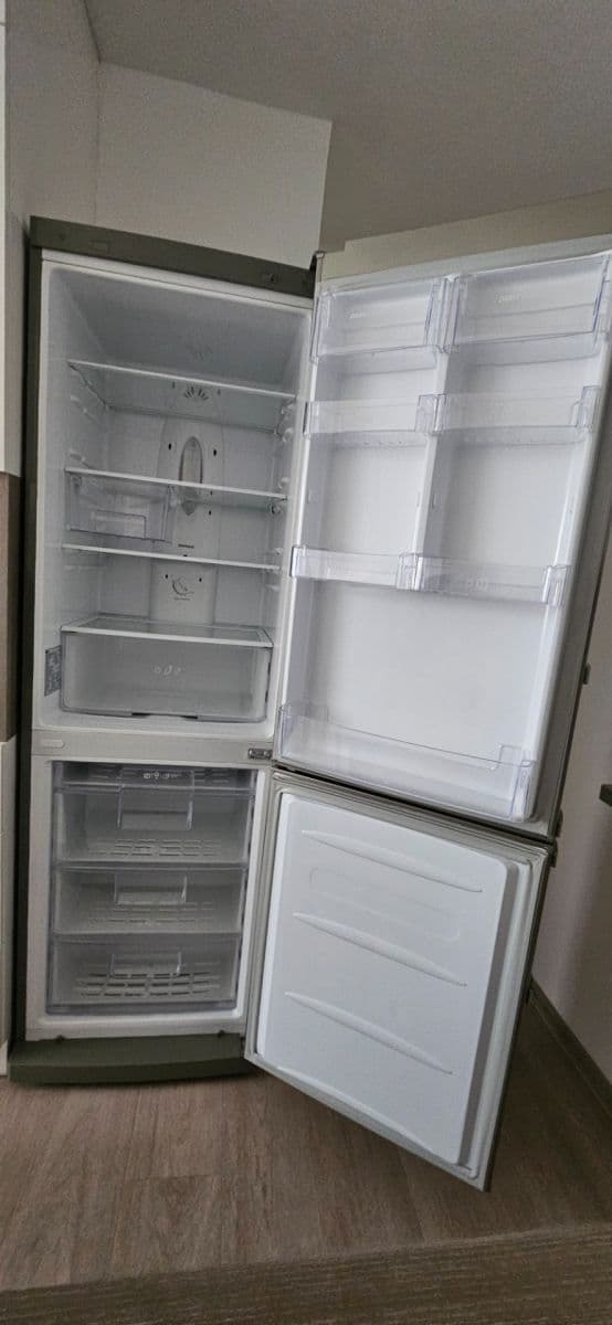 Pronájem bytu 3+1 78 m², Krouzova, Praha, Praha Pronájem bytu 3+1 78 m², Krouzova, Praha, Praha