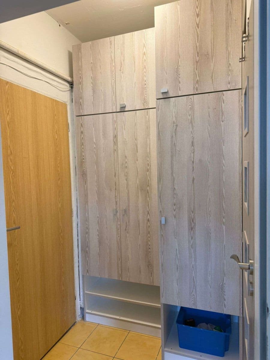 Pronájem bytu 1+kk 23 m², Strančická, Praha, Praha Pronájem bytu 1+kk 23 m², Strančická, Praha, Praha