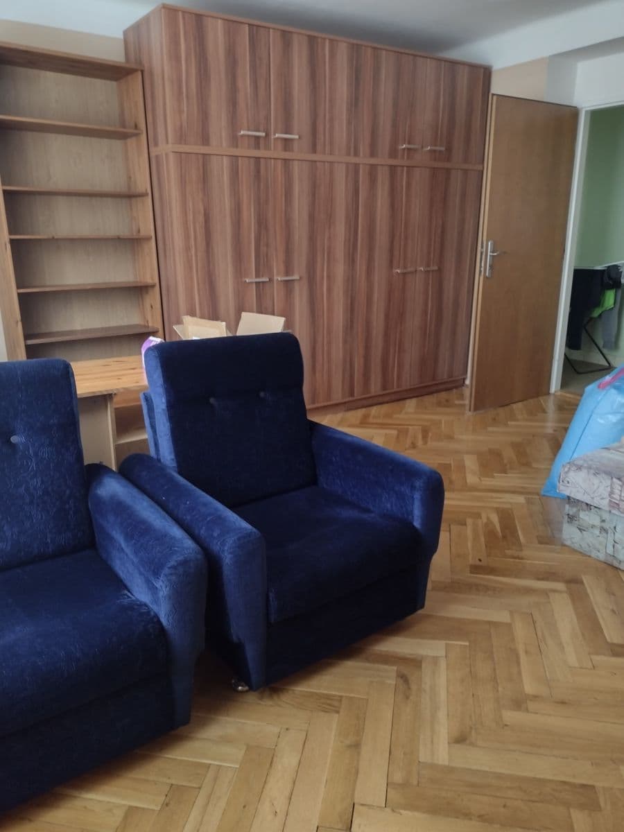 Pronájem bytu 2+1 65 m², K Blahobytu, Pardubice, Pardubický kraj Pronájem bytu 2+1 65 m², K Blahobytu, Pardubice, Pardubický kraj