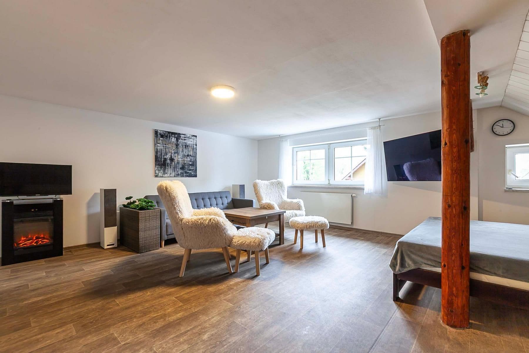 Prodej nebytového prostoru 682 m², Krkonošská, Desná, Liberecký kraj Prodej nebytového prostoru 682 m², Krkonošská, Desná, Liberecký kraj
