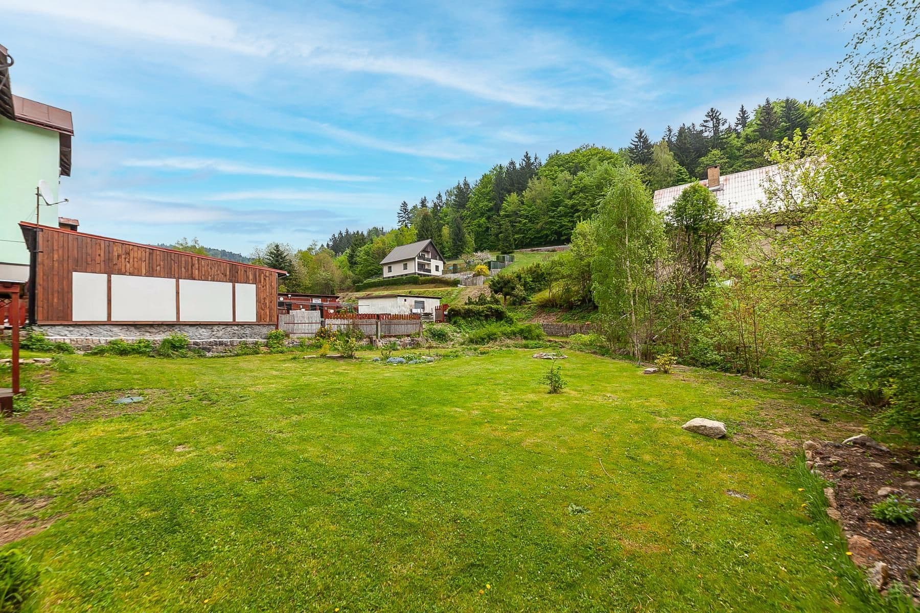 Prodej nebytového prostoru 682 m², Krkonošská, Desná, Liberecký kraj Prodej nebytového prostoru 682 m², Krkonošská, Desná, Liberecký kraj
