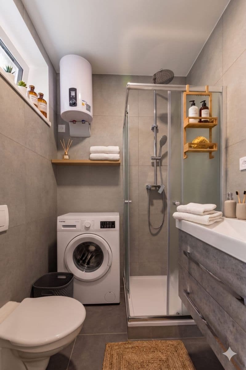 Prodej bytu 1+kk 35 m², Růženy Svobodové, Znojmo, Jihomoravský kraj Prodej bytu 1+kk 35 m², Růženy Svobodové, Znojmo, Jihomoravský kraj