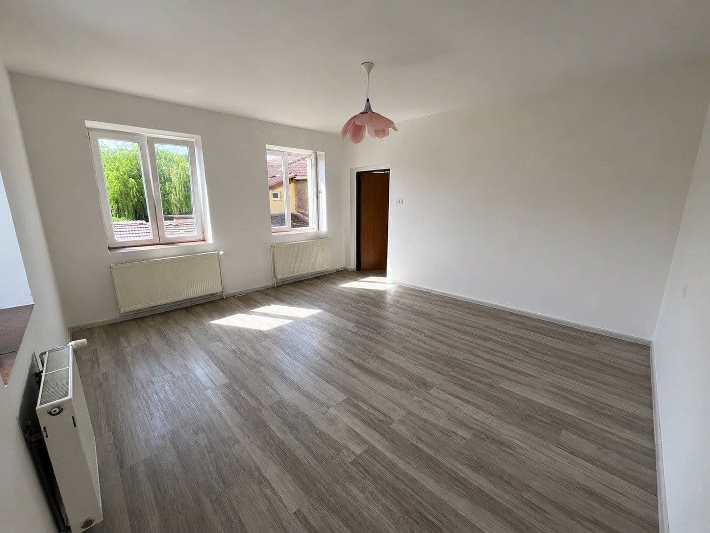Pronájem bytu 3+1 150 m², Svatojiřská, Libušín, Středočeský kraj Pronájem bytu 3+1 150 m², Svatojiřská, Libušín, Středočeský kraj