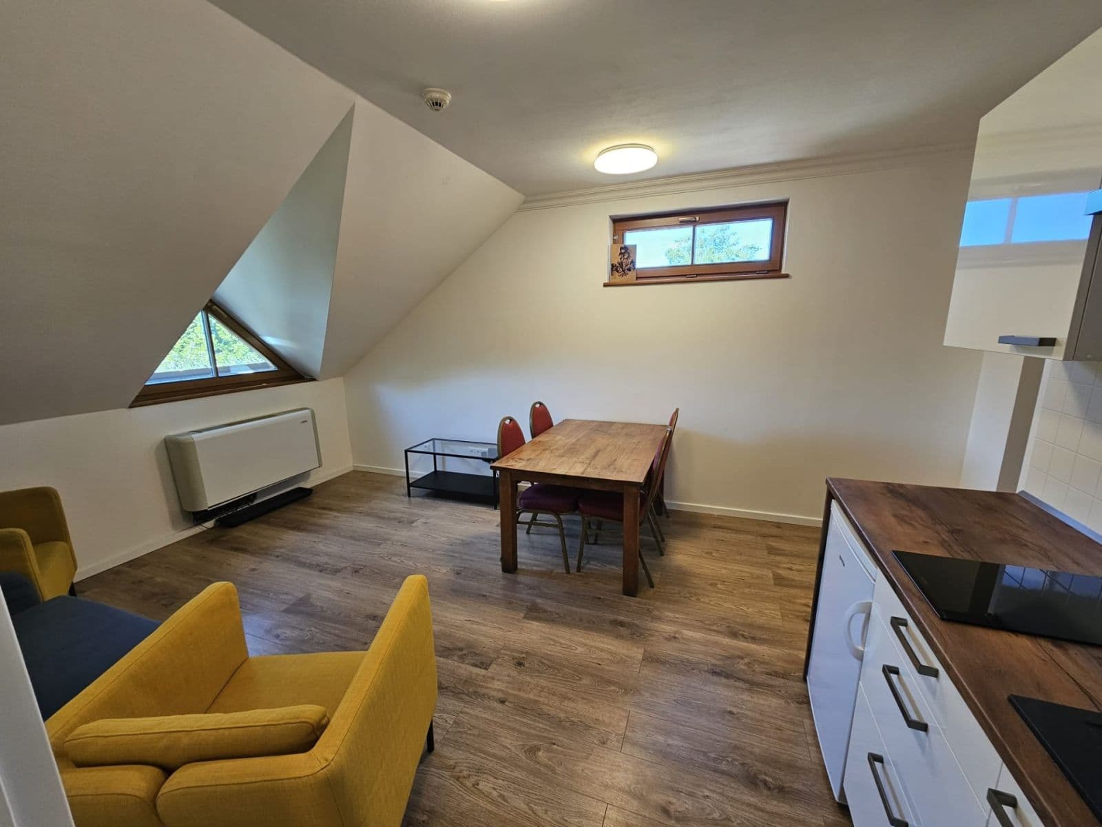 Pronájem bytu 2+1 48 m², Antolská, Petržalka, Bratislavský kraj Pronájem bytu 2+1 48 m², Antolská, Petržalka, Bratislavský kraj
