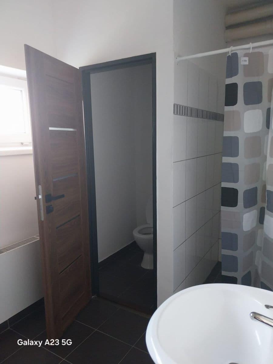 Pronájem domu 10 m², pozemek 7 m², Fügnerova, Jihlava, Kraj Vysočina Pronájem domu 10 m², pozemek 7 m², Fügnerova, Jihlava, Kraj Vysočina