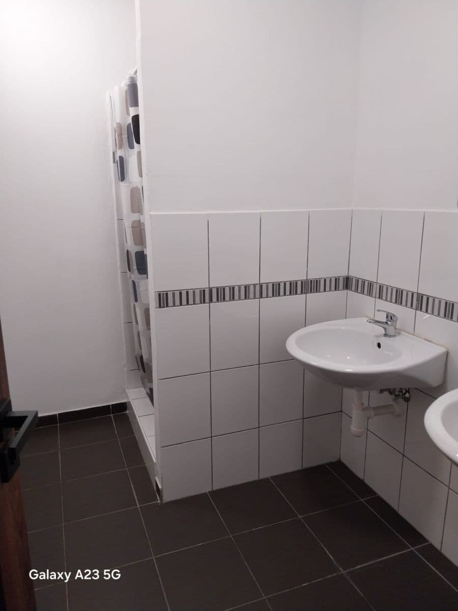Pronájem domu 10 m², pozemek 7 m², Fügnerova, Jihlava, Kraj Vysočina Pronájem domu 10 m², pozemek 7 m², Fügnerova, Jihlava, Kraj Vysočina